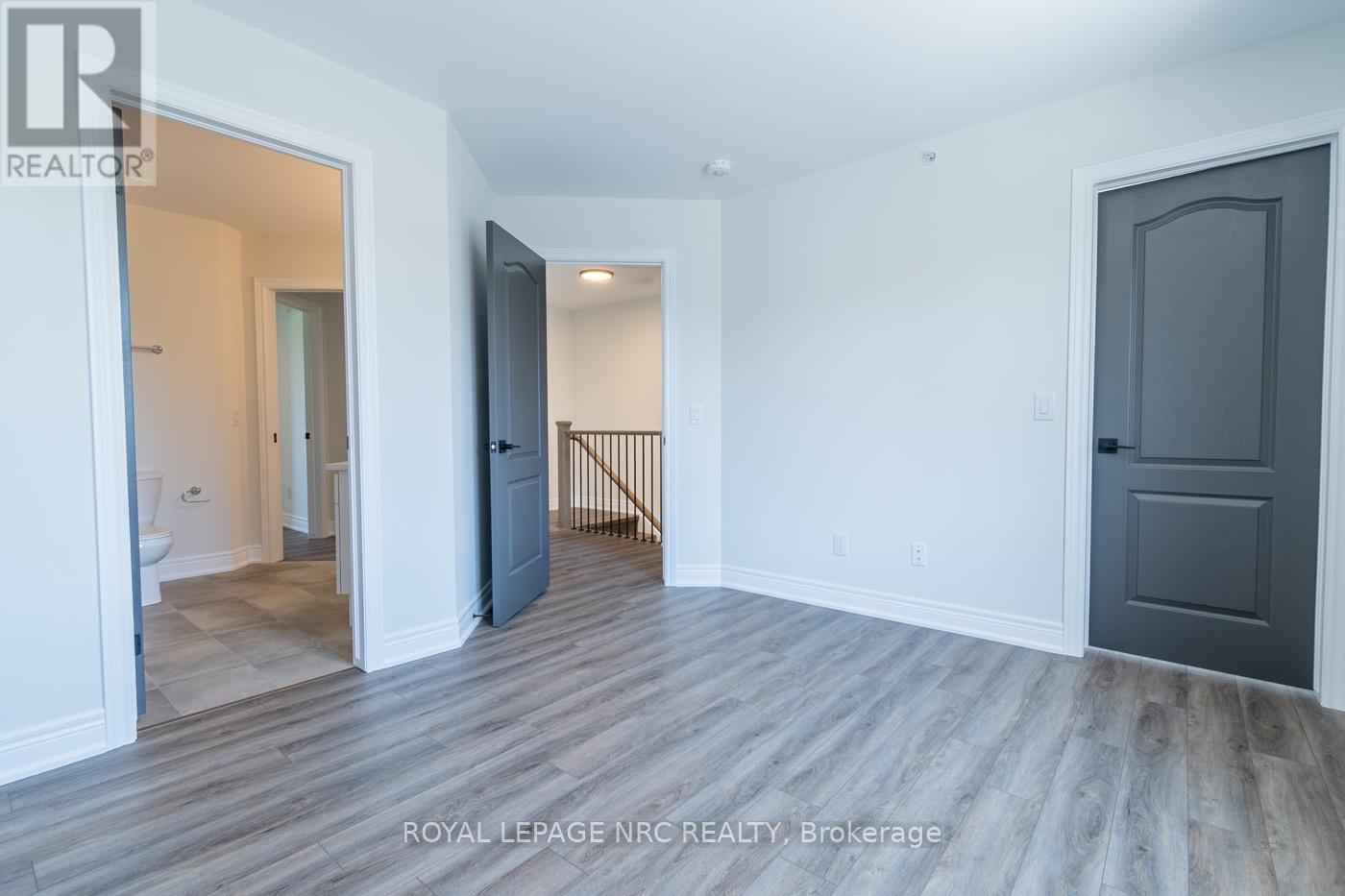 5 - 121a Moffatt Street, St. Catharines, Ontario  L2P 0E8 - Photo 21 - X12198292