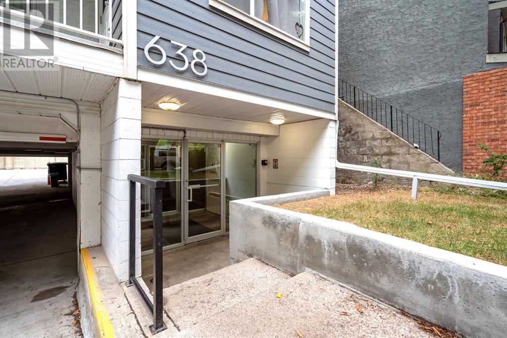 Property at 302, 638 Meredith Road NE image 5