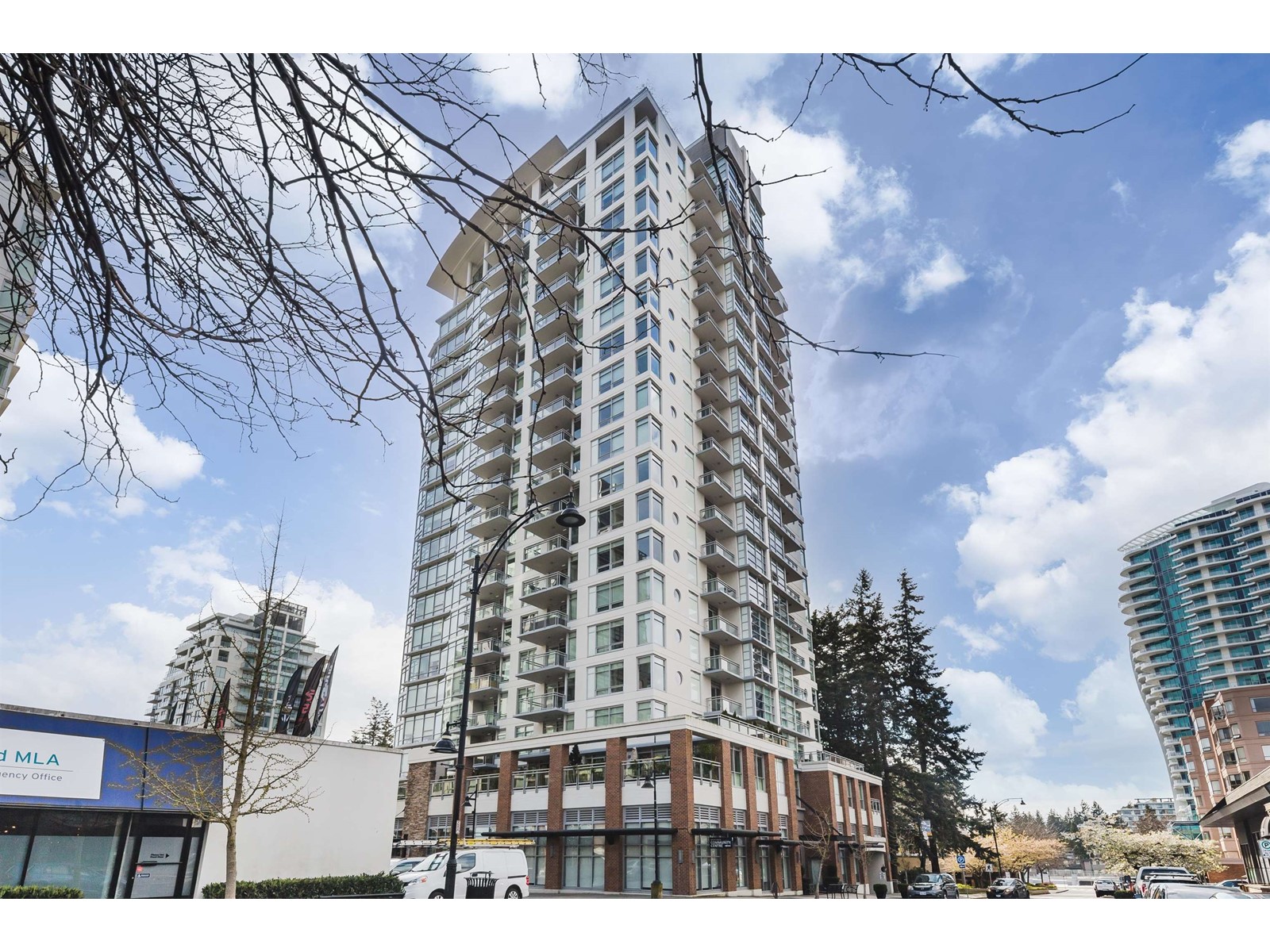 505 15152 Russell Avenue, White Rock, British Columbia  V4B 0A3 - Photo 2 - R3011267