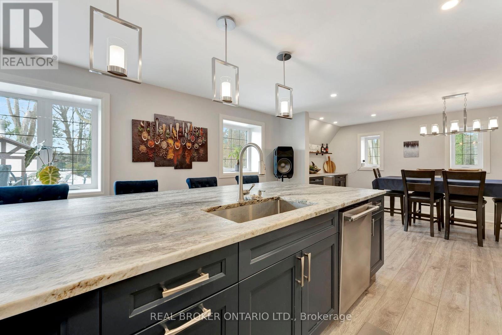 26 Evergreen Hill Road, Norfolk, Ontario  N3Y 1B8 - Photo 10 - X12138634