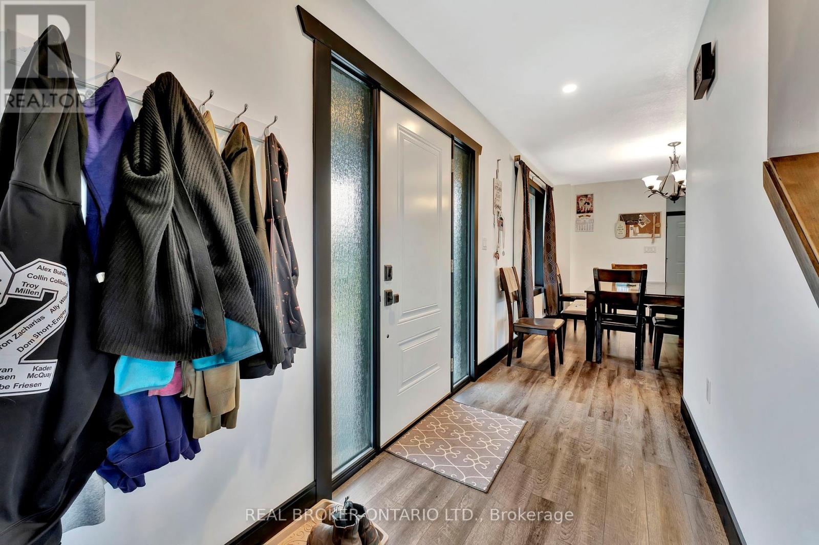 2445 East Quarter Line Road, Norfolk, Ontario  N4B 2W4 - Photo 4 - X12144136
