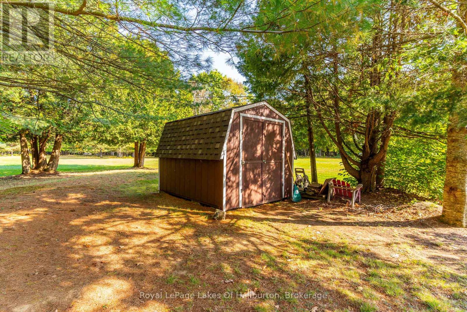 1070 Frank's Lane, Algonquin Highlands (Stanhope), Ontario  K0M 1S0 - Photo 37 - X12198205