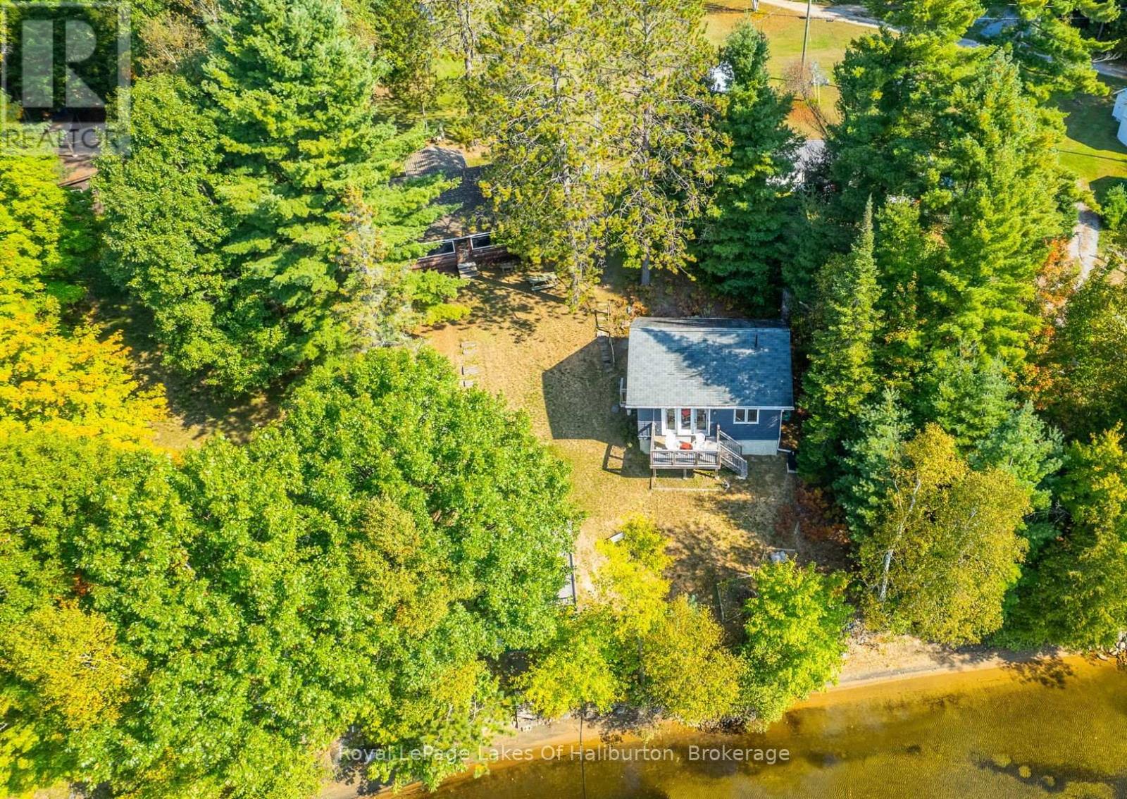 1070 Frank's Lane, Algonquin Highlands, Ontario K0M 1S0 - Photo 5 - X12198205