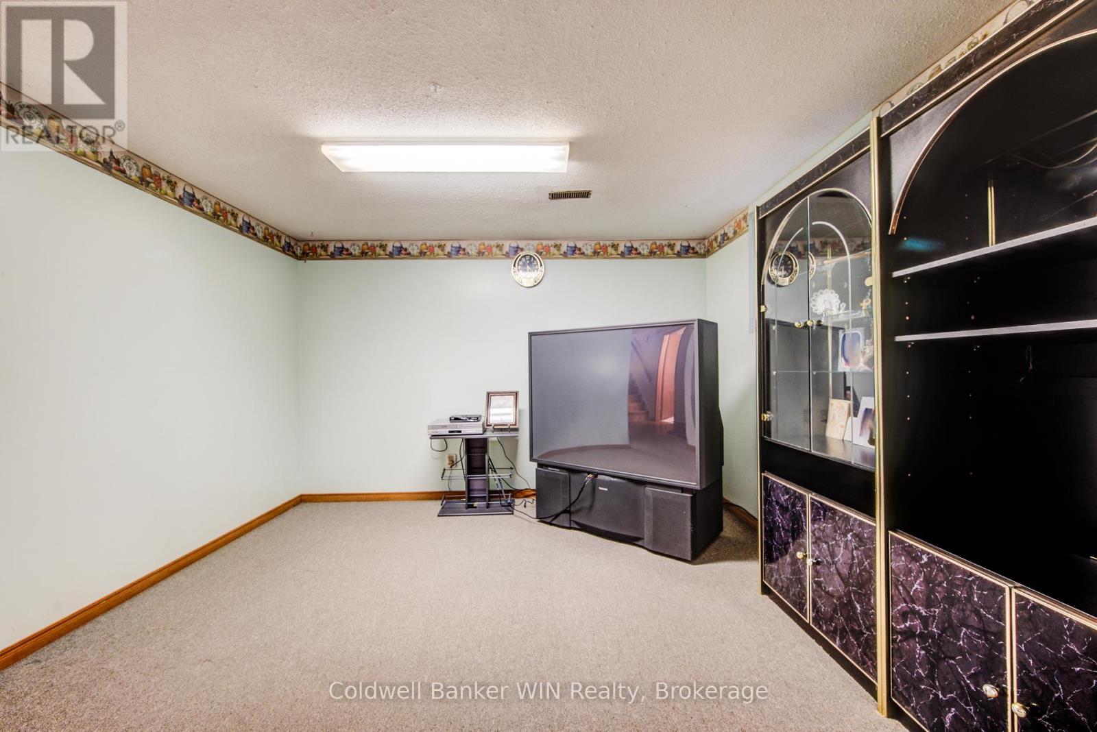 120 Melissa Cres., Wellington North, Ontario N0G 2L3 - Photo 31 - X12198300