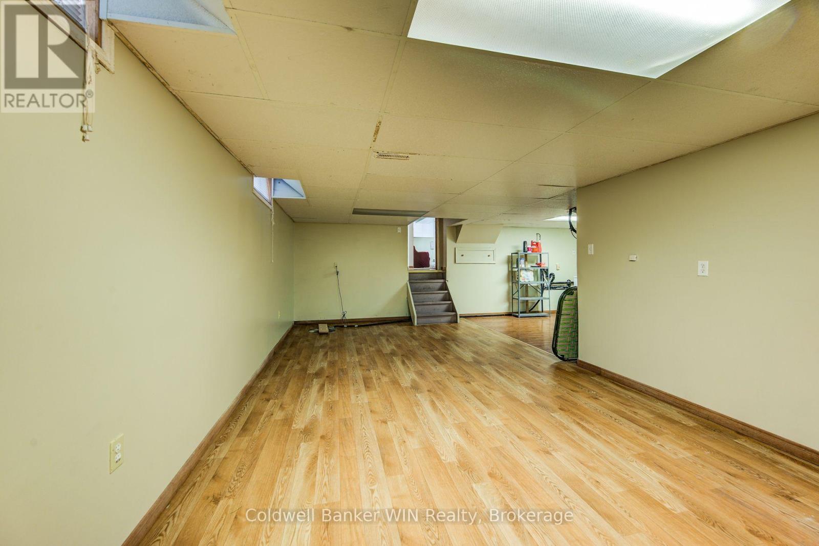 120 Melissa Cres., Wellington North (Mount Forest), Ontario  N0G 2L3 - Photo 36 - X12198300