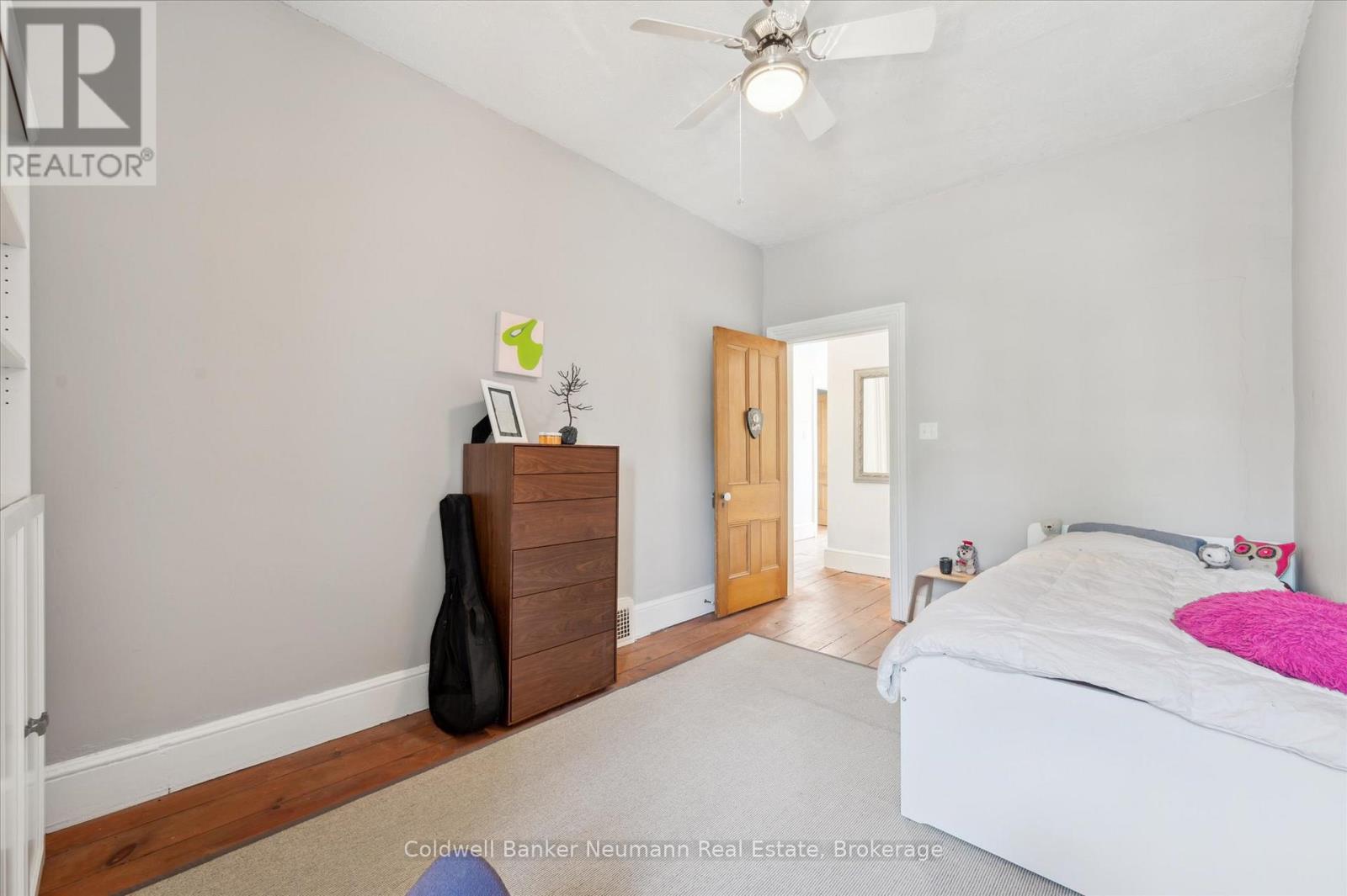 36 Waterloo Avenue, Guelph, Ontario N1H 3H5 - Photo 29 - X12198301