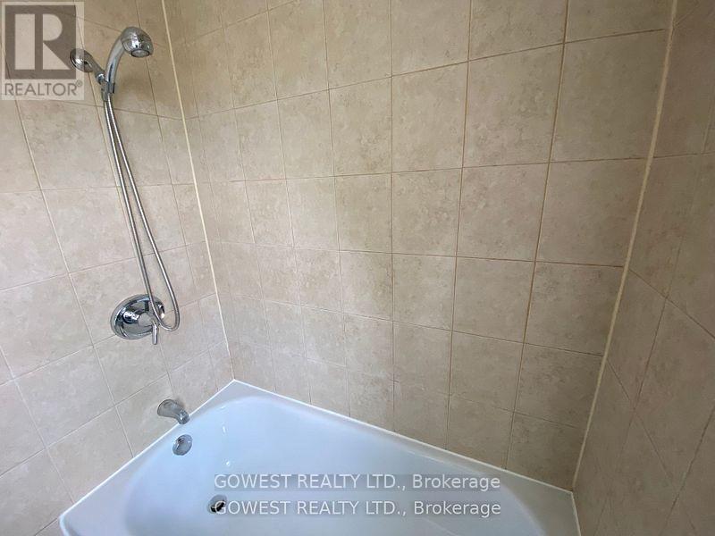 17 Elma Street, Toronto, Ontario  M8V 1X9 - Photo 11 - W12198077