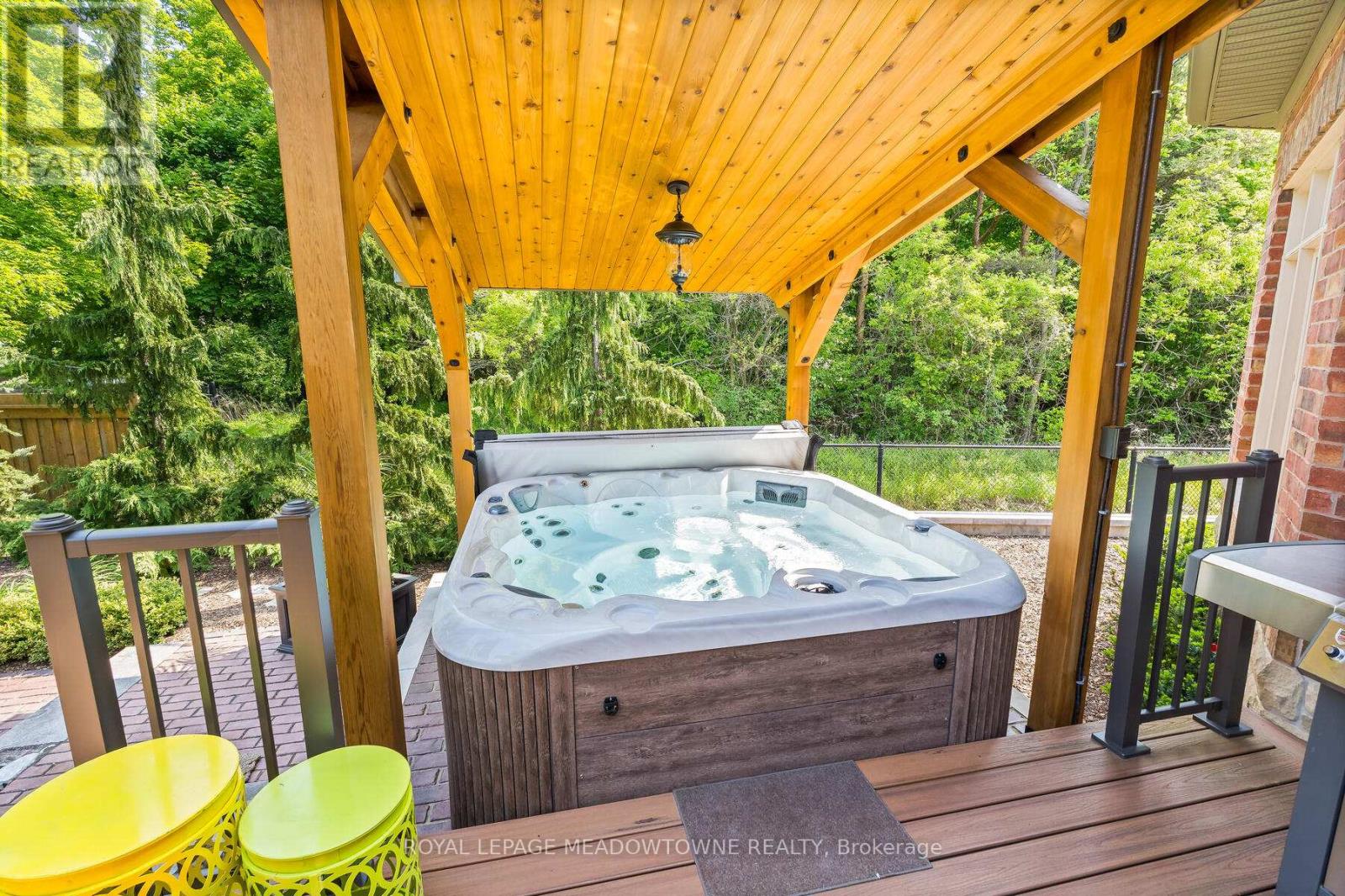 32 Ainley Trail, Halton Hills, Ontario  L7G 0E6 - Photo 46 - W12198100