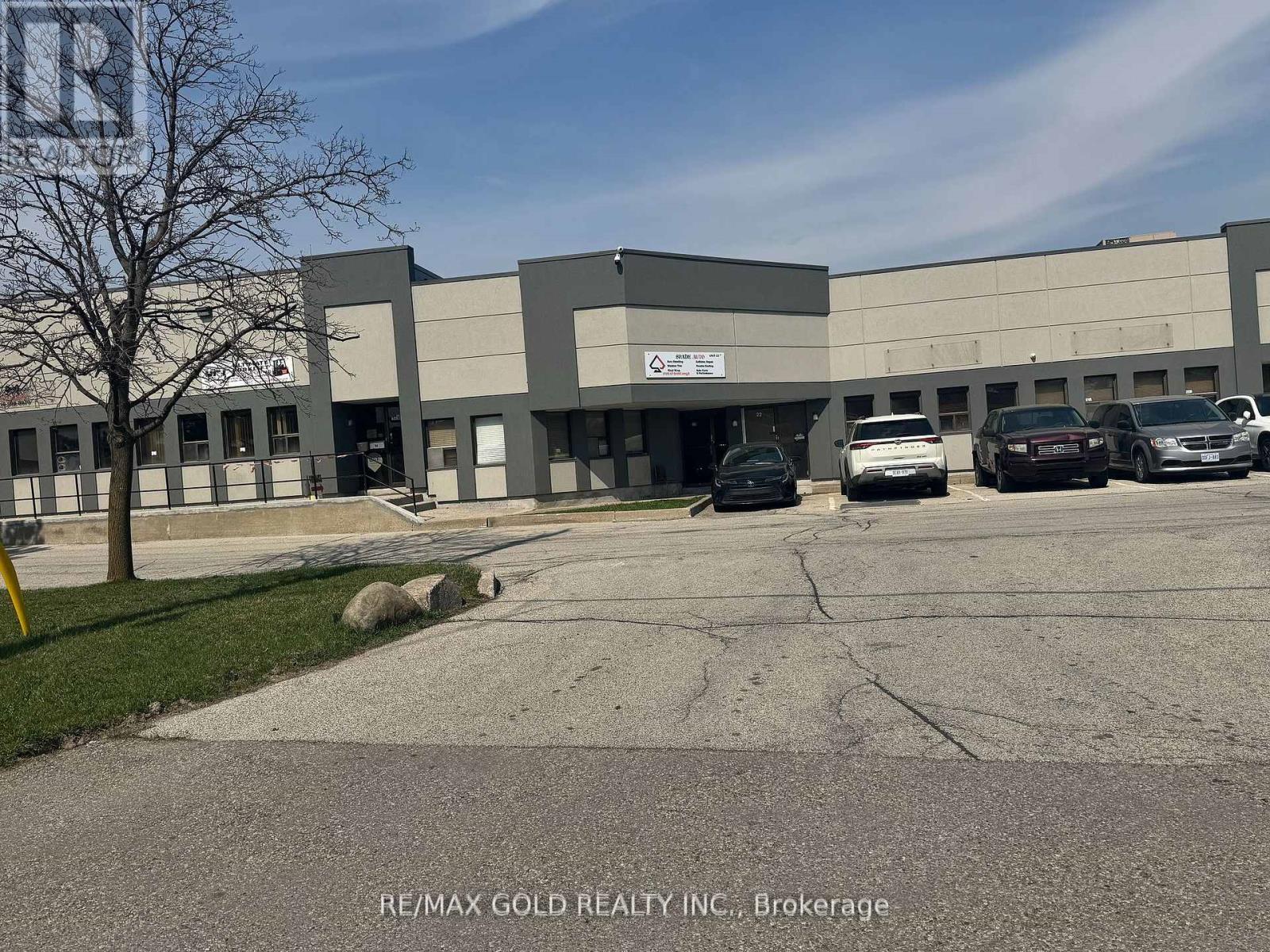 24 - 1935 Drew Road, Mississauga, Ontario  L5S 1M7 - Photo 3 - W12198105