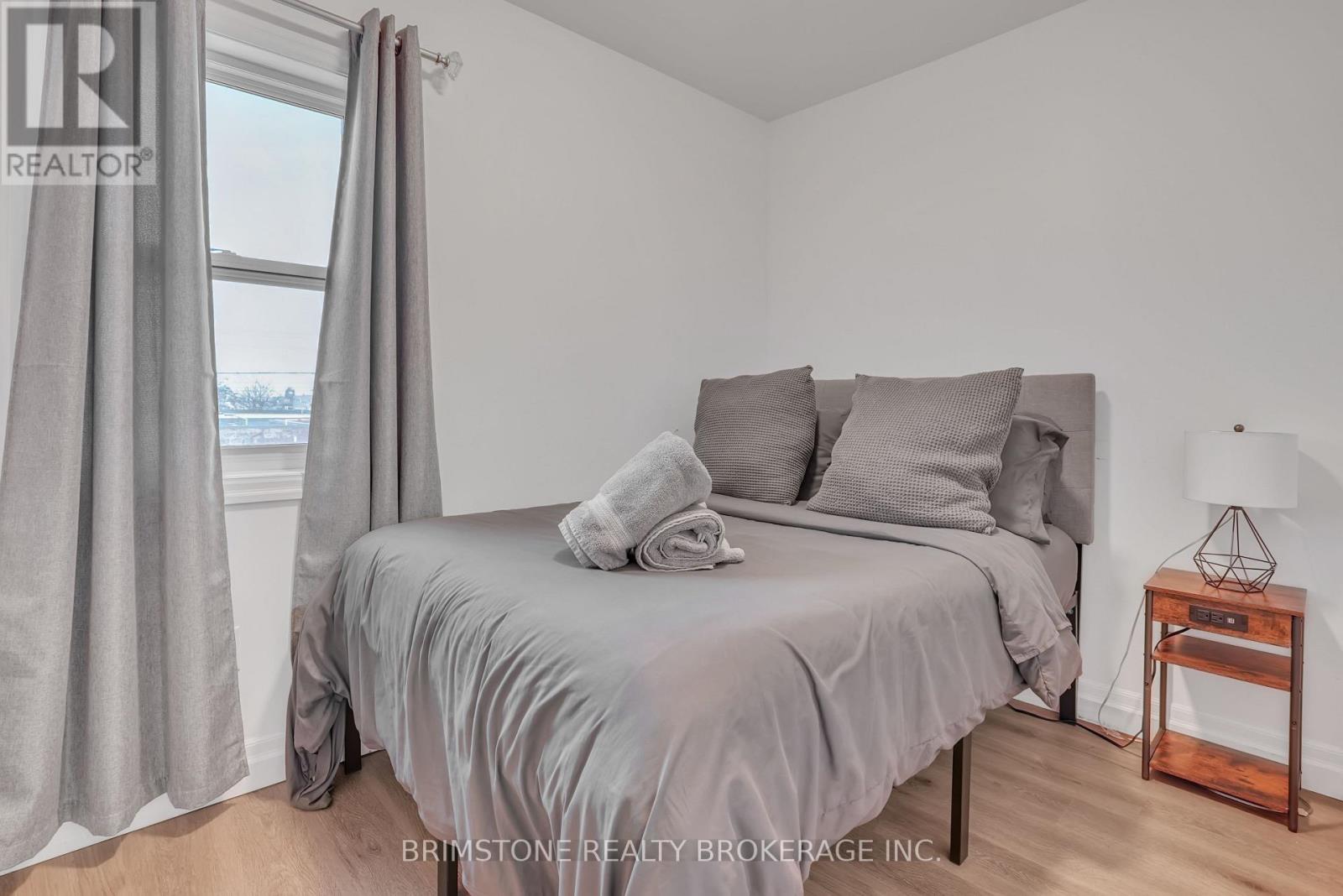130 Mulock Avenue, Toronto, Ontario  M6N 3C6 - Photo 9 - W12198124