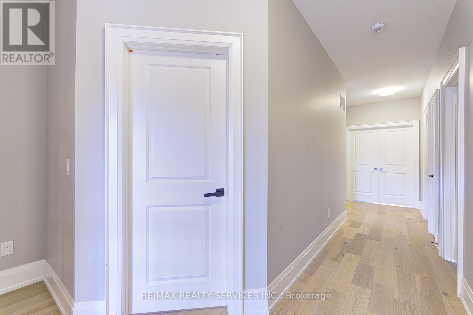 25 Hibiscus Court, Brampton (Sandringham-Wellington), Ontario  L6R 0K6 - Photo 32 - W12198150