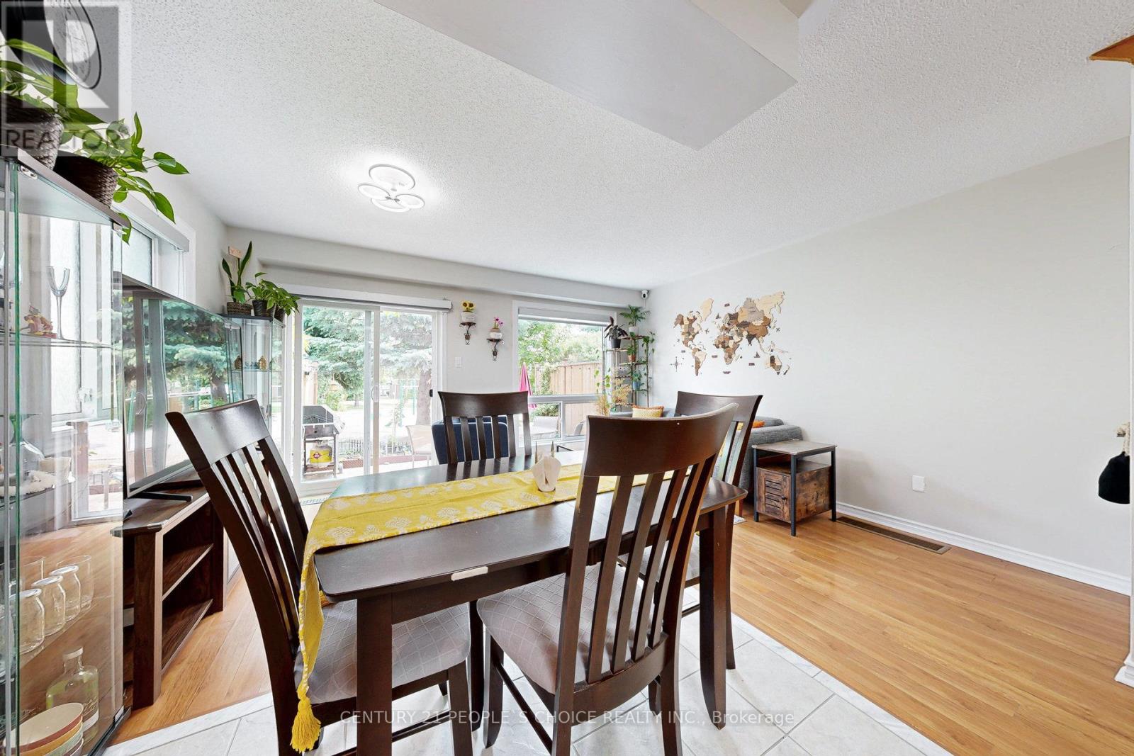 1 - 5255 Guildwood Way, Mississauga, Ontario  L5R 4A6 - Photo 10 - W12198154