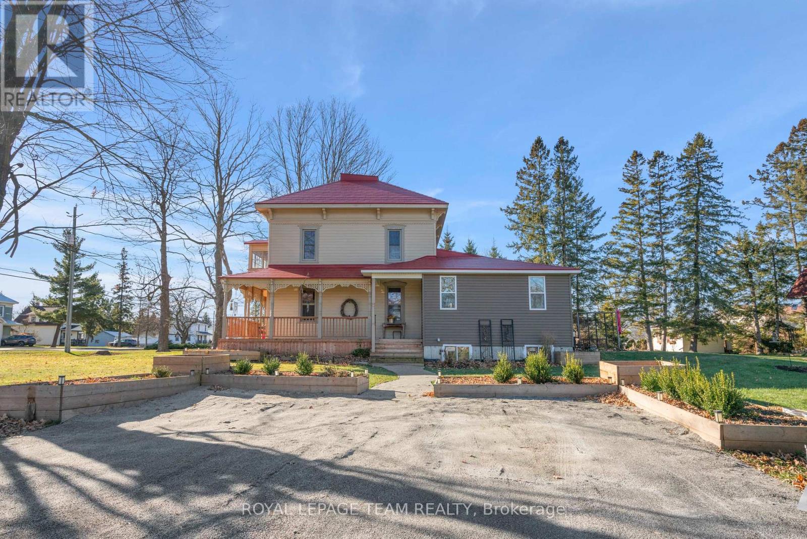 77 Queen Street W, North Dundas, Ontario  K0C 1H0 - Photo 4 - X12198219