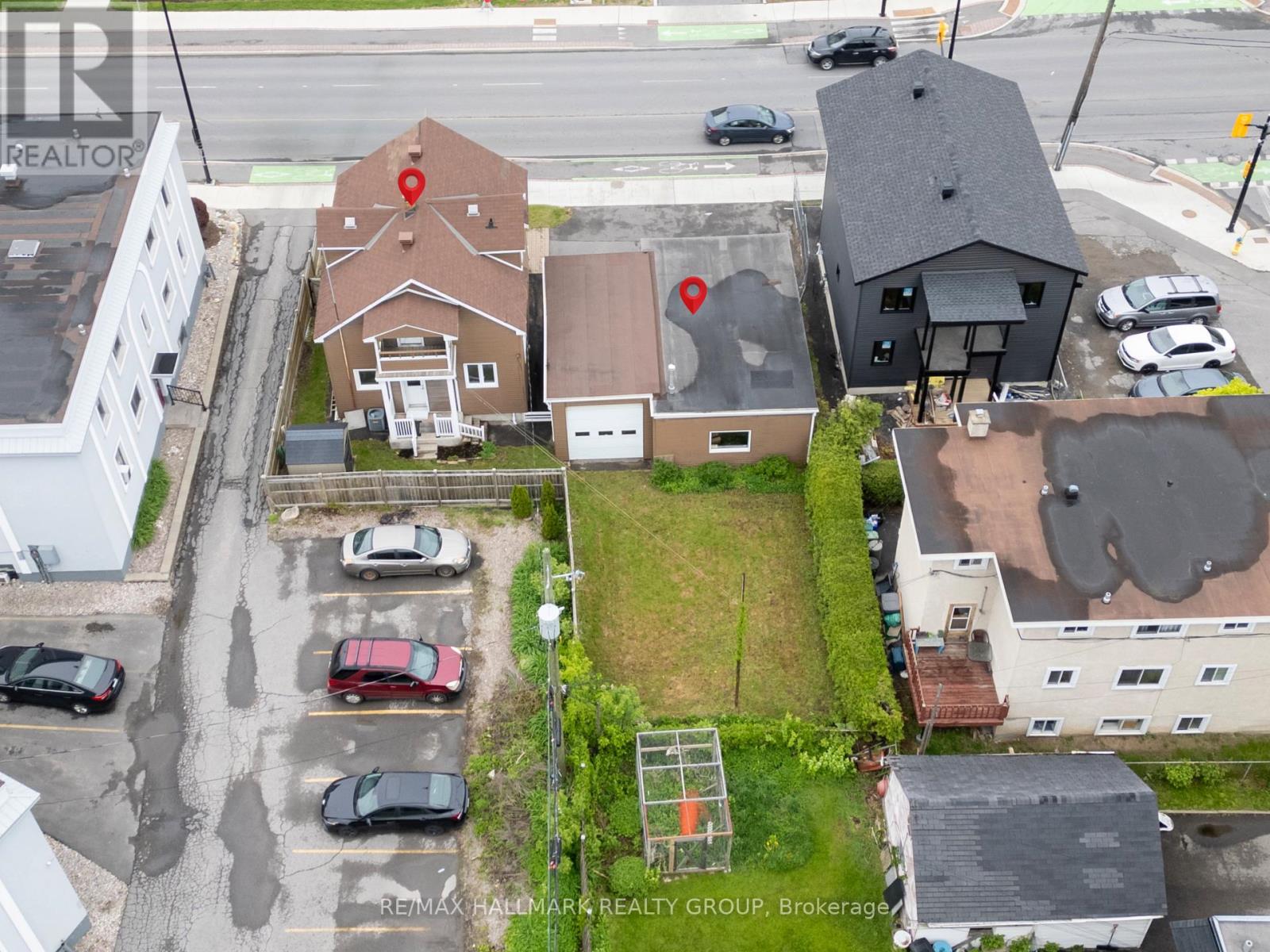 412 Montreal Road, Ottawa, Ontario  K1K 0V4 - Photo 4 - X12198349