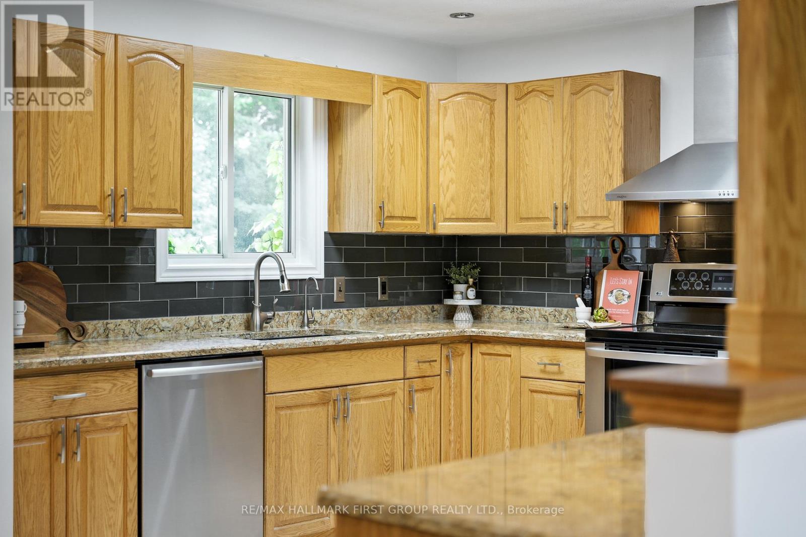 15 Behan Road, Cobourg, Ontario  K9A 4J7 - Photo 17 - X12198051