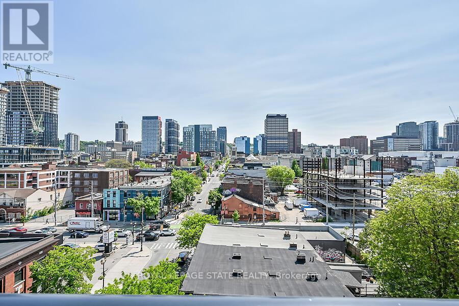804 (Ph4) - 181 James Street N, Hamilton, Ontario  L8R 2K9 - Photo 34 - X12198117