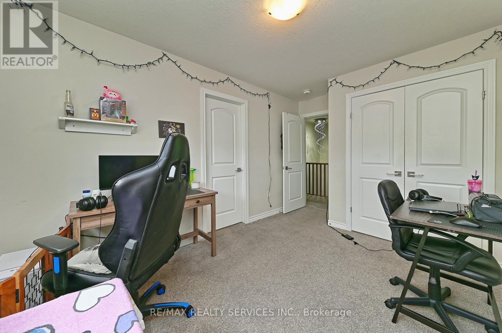 1320 Calais Drive, Woodstock (Woodstock - North), Ontario  N4T 0L8 - Photo 15 - X12198142