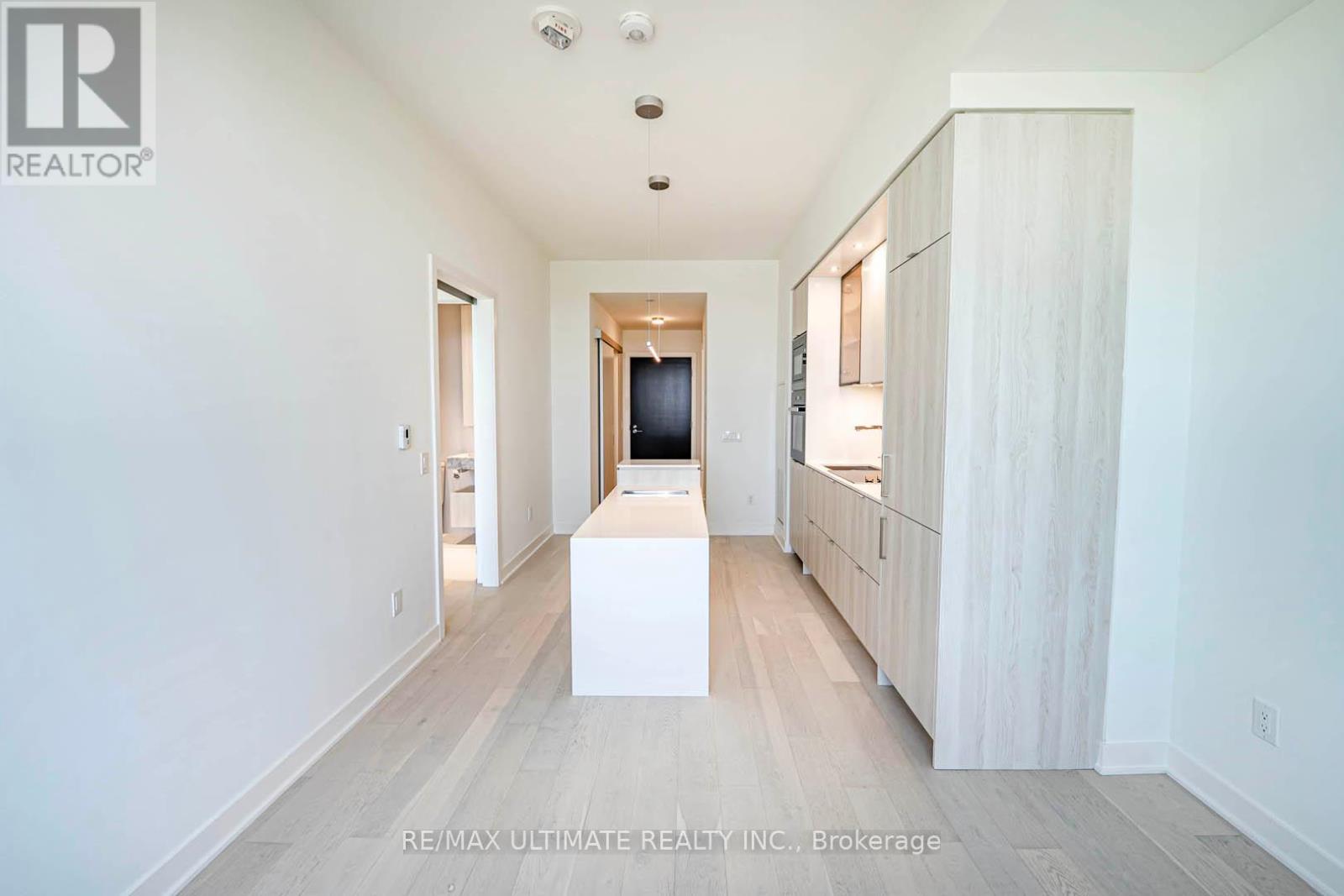 5503 - 11 Yorkville Avenue, Toronto, Ontario  M4W 0B7 - Photo 16 - C12187031
