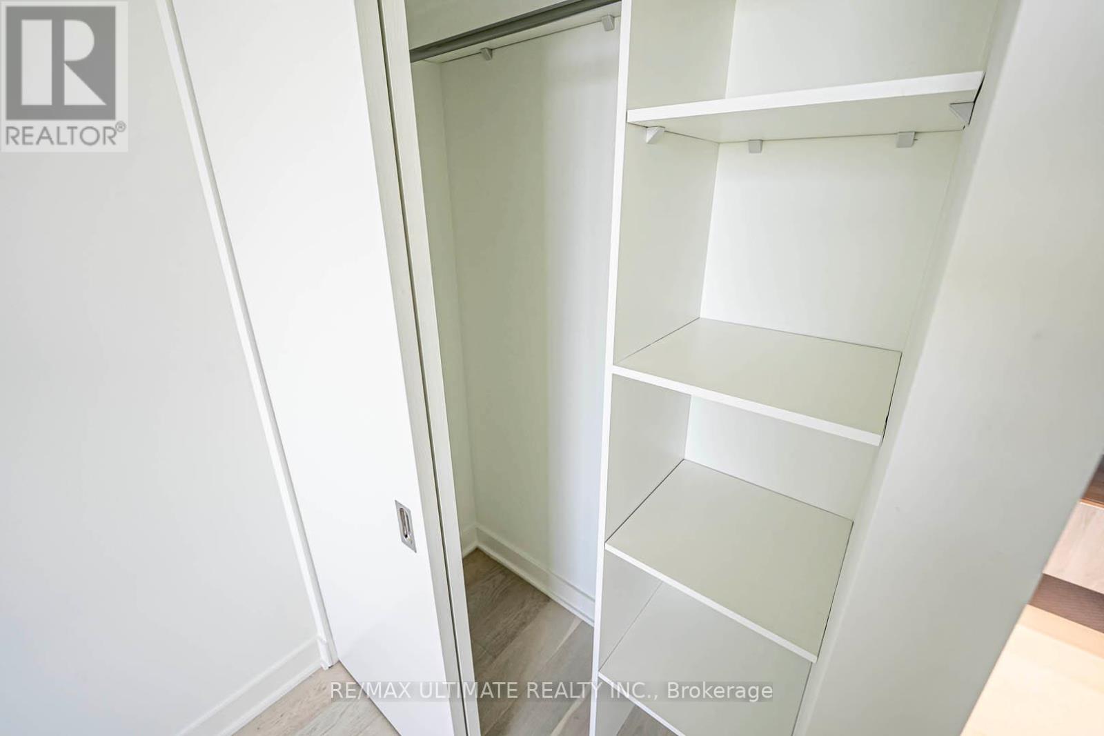 5503 - 11 Yorkville Avenue, Toronto, Ontario  M4W 0B7 - Photo 30 - C12187031