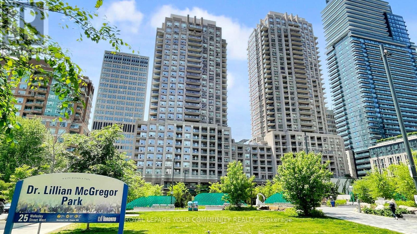 1609 - 909 Bay Street, Toronto, Ontario  M5S 3G2 - Photo 39 - C12197852