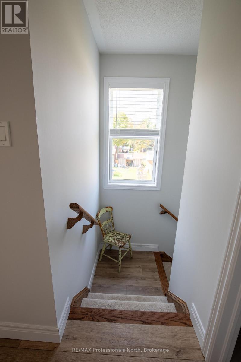40 Nicole Park Place, Bracebridge, Ontario  P1L 0C8 - Photo 12 - X12058041