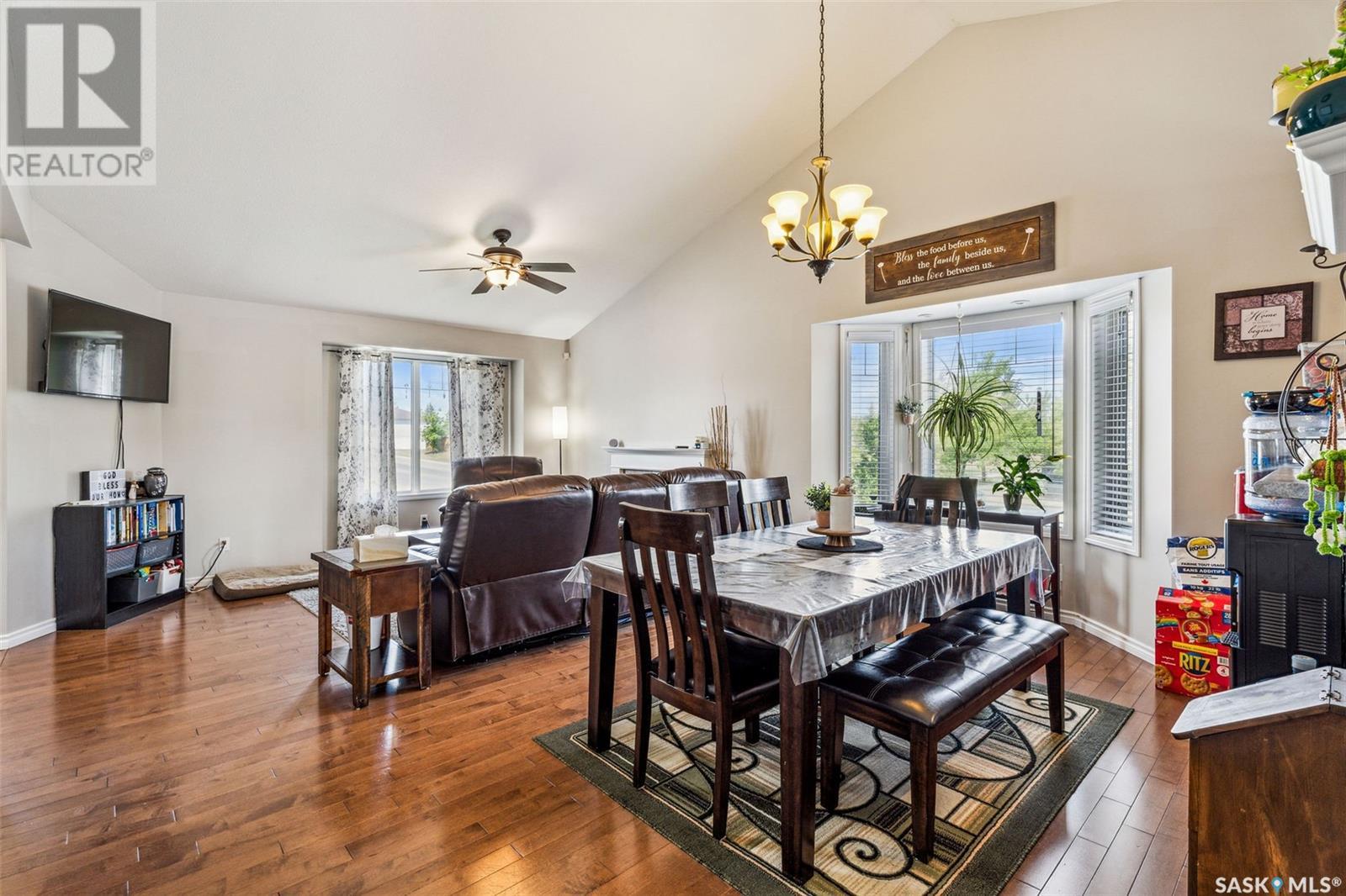 2 Telfer Bay, Prince Albert, Saskatchewan  S6X 1C4 - Photo 8 - SK008312