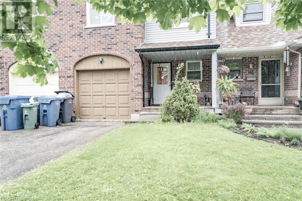Property at 78 GRANDRIDGE Crescent image 4