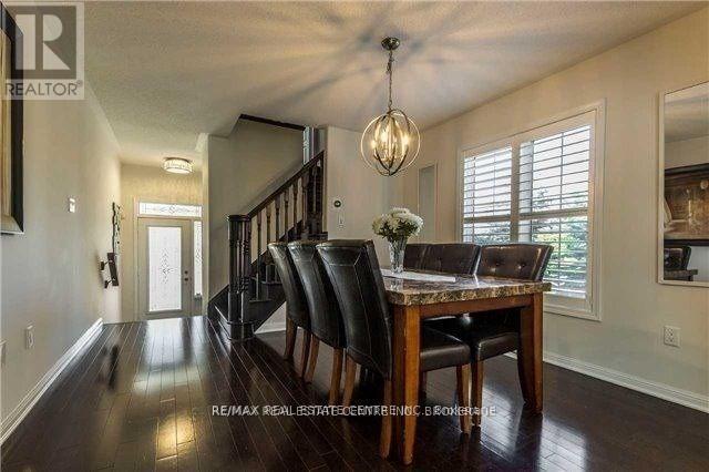 611 Gervais Terrace, Milton, Ontario  L9T 7R6 - Photo 3 - W12189944