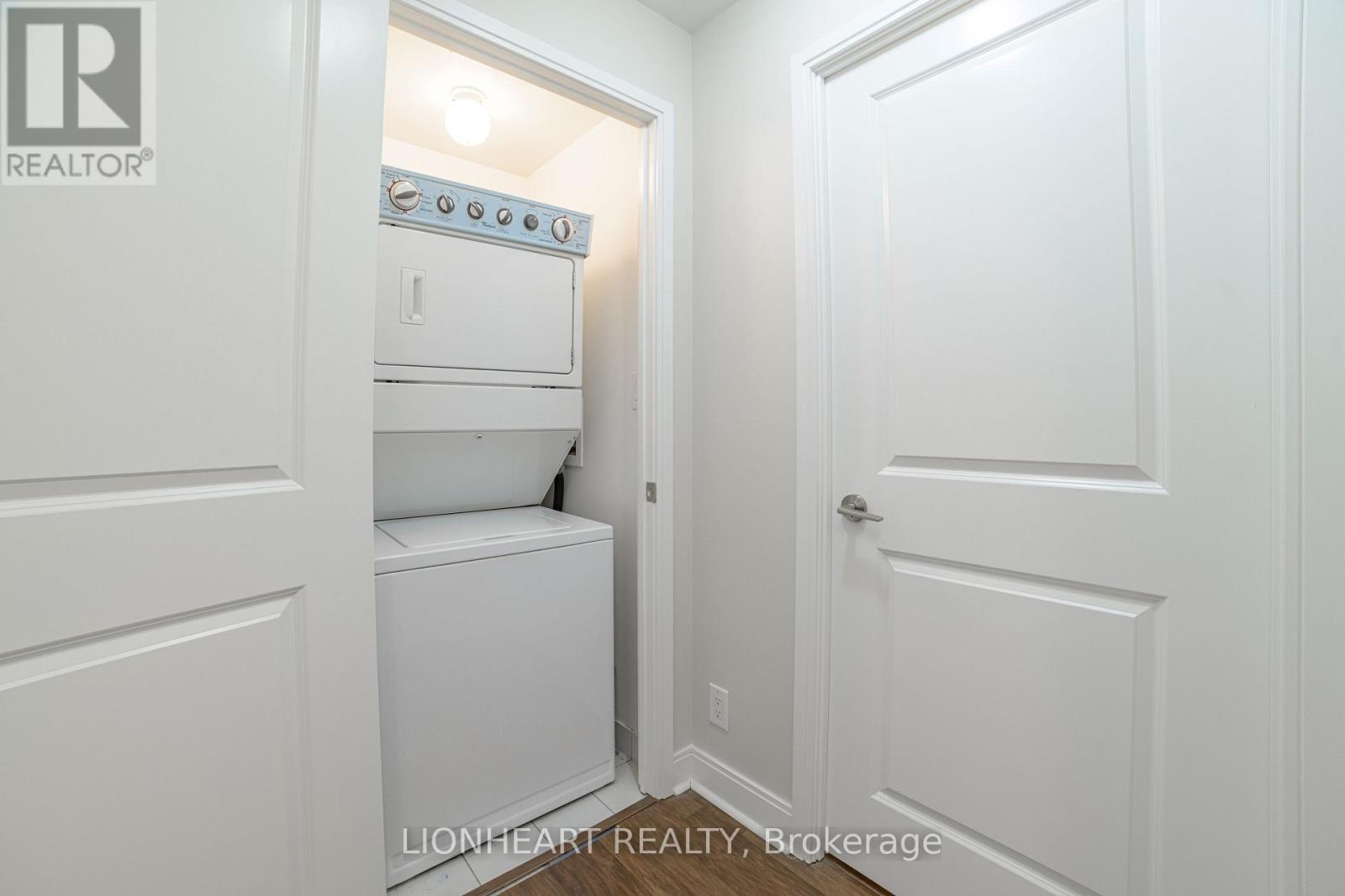 1004 - 50 Absolute Avenue, Mississauga, Ontario  L4Z 0A8 - Photo 15 - W12153798