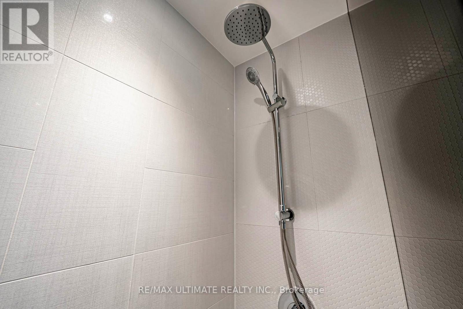 5503 - 11 Yorkville Avenue, Toronto, Ontario  M4W 0B7 - Photo 32 - C12187031