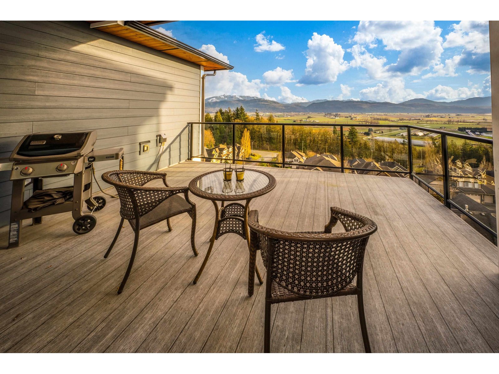 Property at 36460 EPWORTH COURT image 2