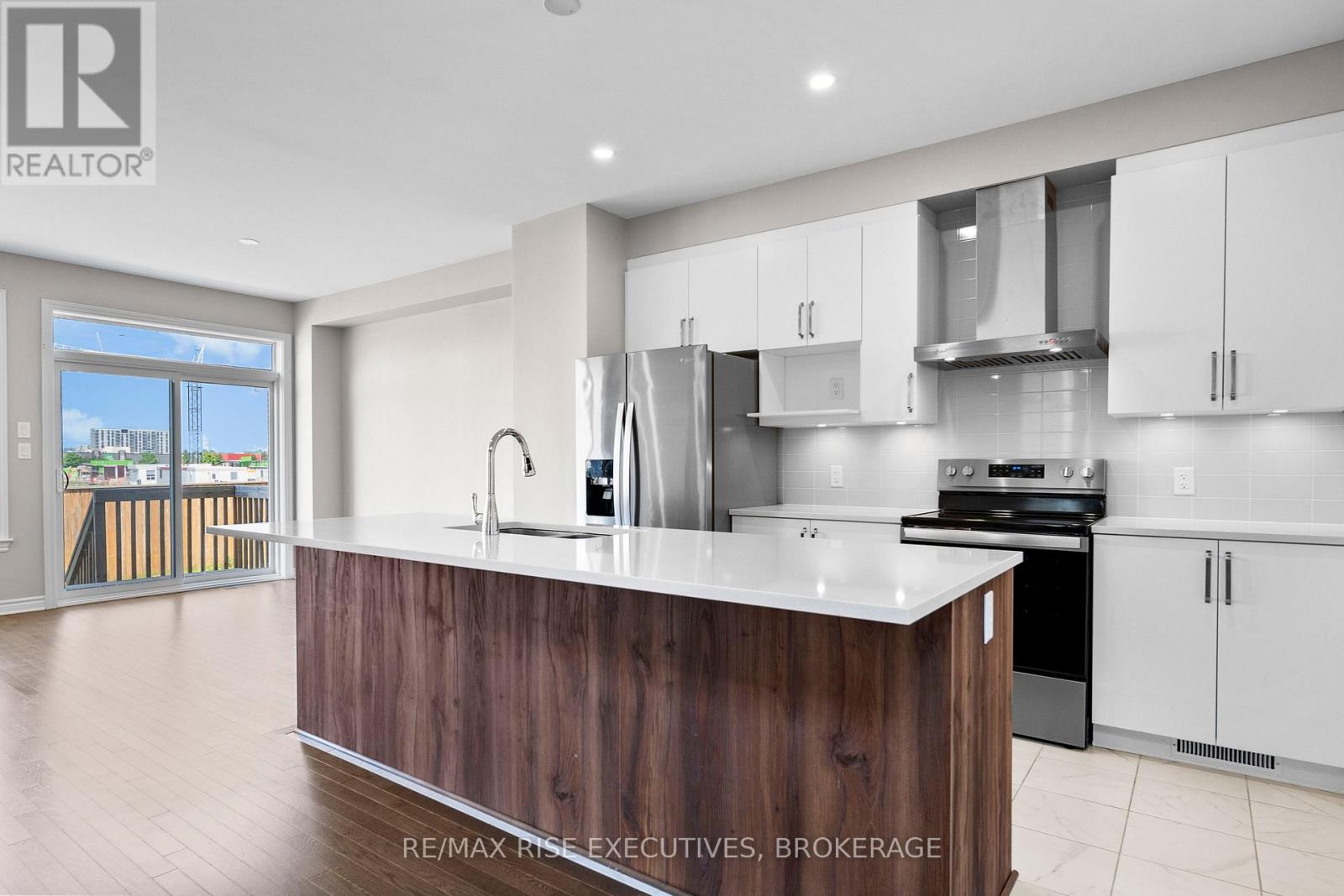 1336 Demers Avenue, Kingston, Ontario  K7M 0H8 - Photo 8 - X12198479