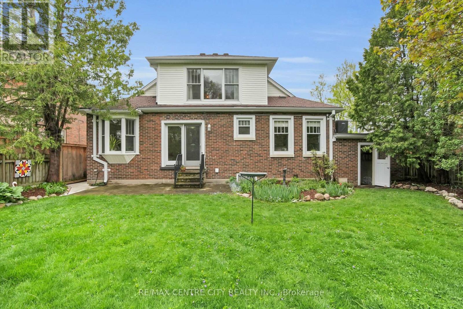 329 Victoria Street, London East, Ontario  N6A 2C6 - Photo 42 - X12198461