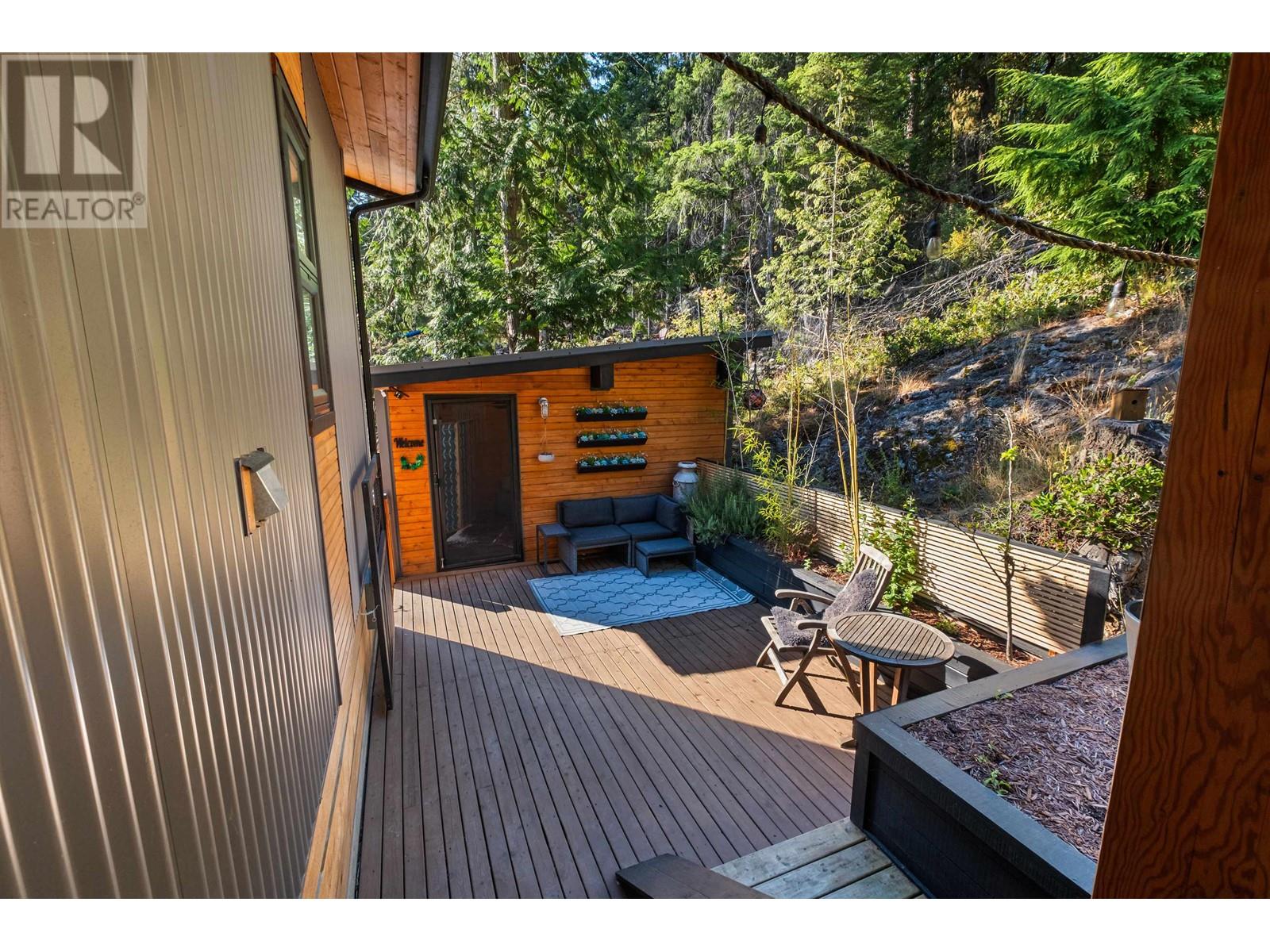 955 Windjammer Road, Bowen Island, British Columbia  V0N 1G2 - Photo 22 - R2984212