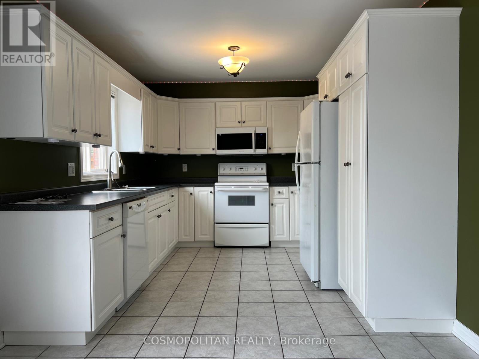 7858 Mulhern Street, Niagara Falls (Ascot), Ontario  L2H 1B7 - Photo 5 - X12198524