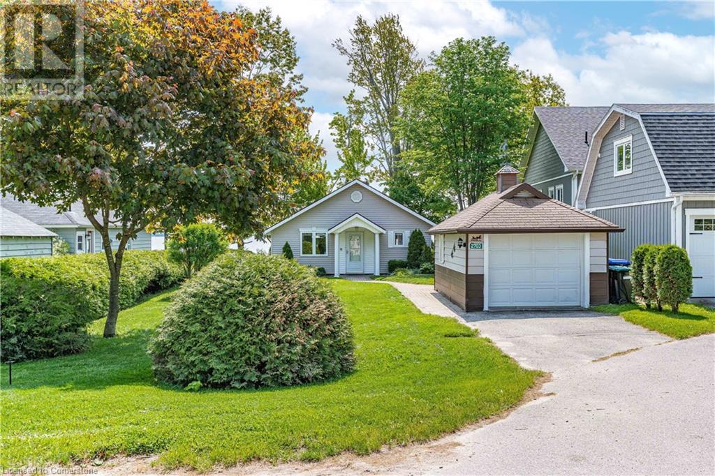 Property at 2703 LAKESIDE Drive image 3