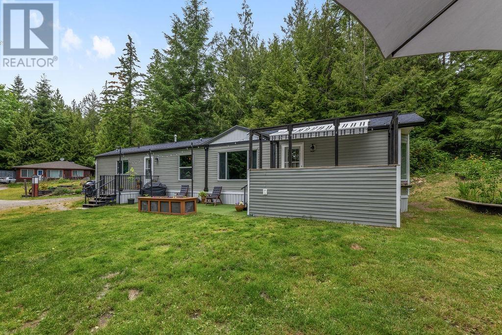 5954 Leaning Tree Road, Halfmoon Bay, British Columbia  V7Z 1C2 - Photo 32 - R3011753