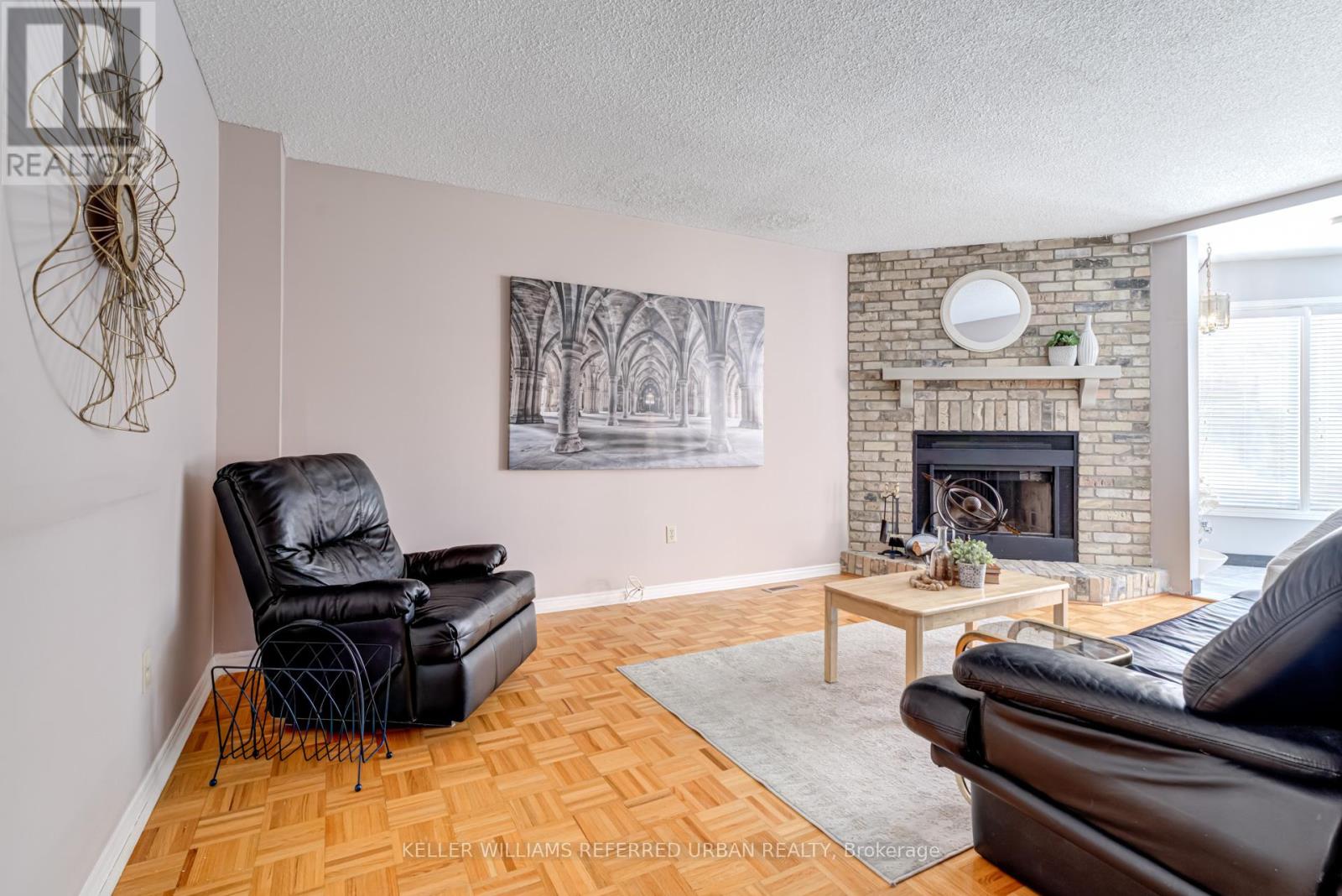 109 Topham Crescent, Richmond Hill, Ontario  L4C 9E9 - Photo 17 - N12193031