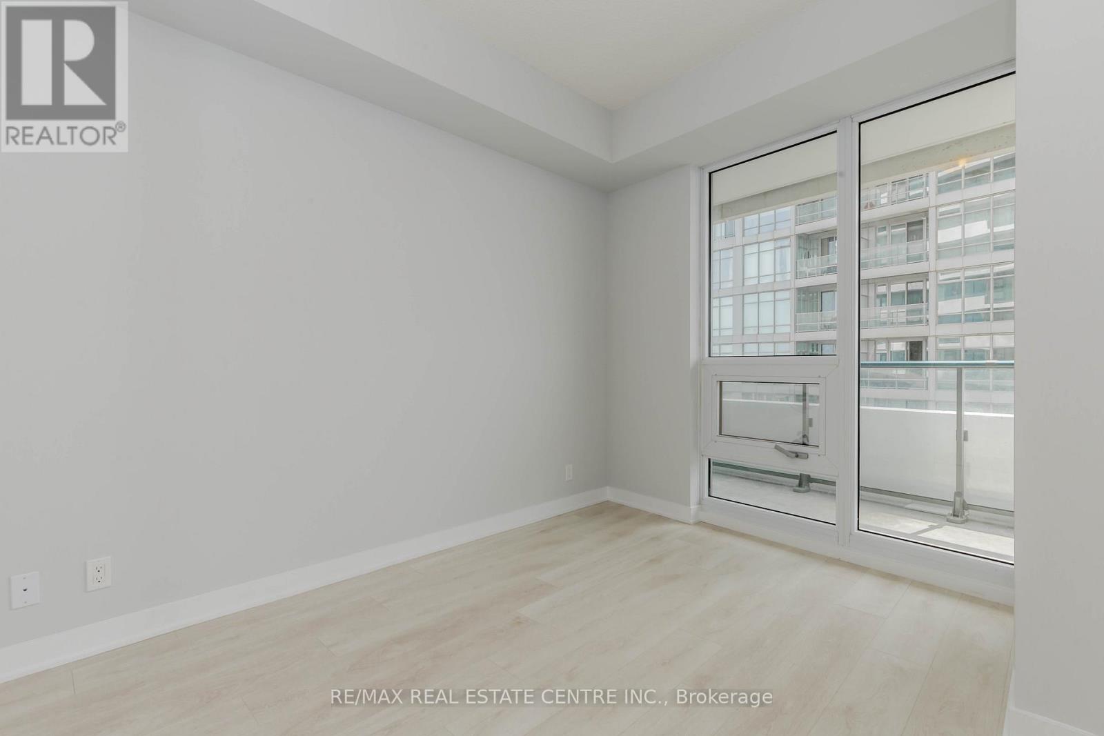 3706 - 2221 Yonge Street, Toronto, Ontario  M4S 2B4 - Photo 12 - C12148591