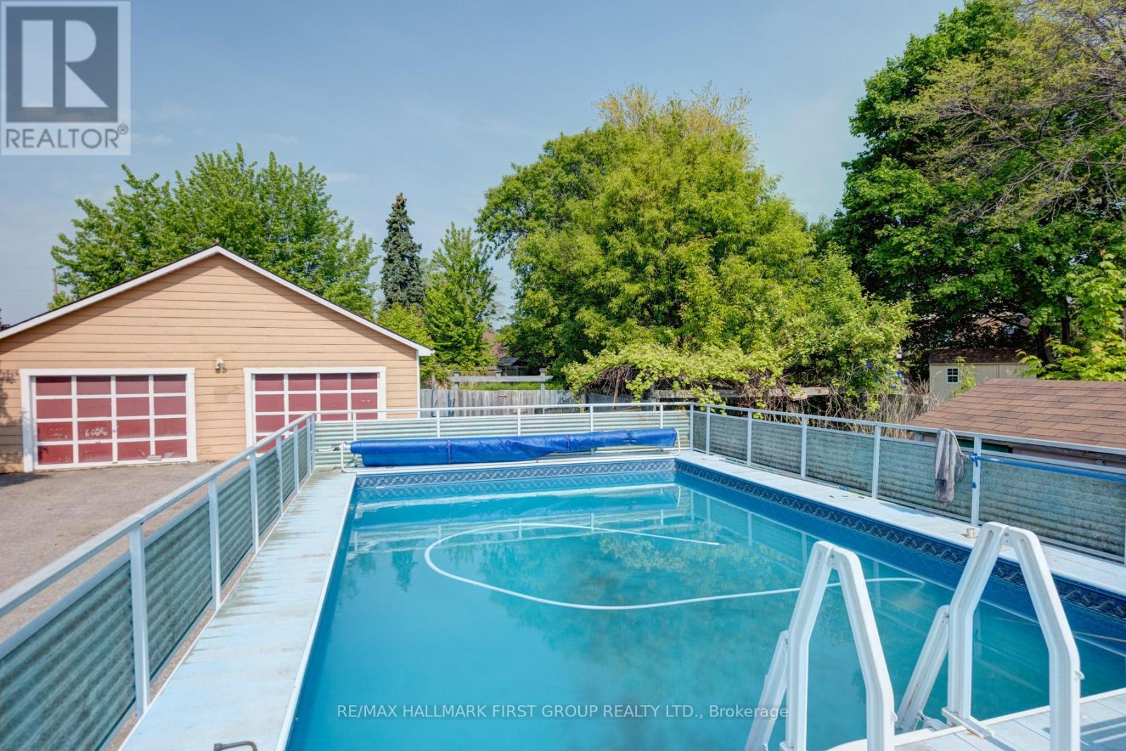 1235 Meadowvale Street, Oshawa, Ontario  L1H 4E8 - Photo 17 - E12198436