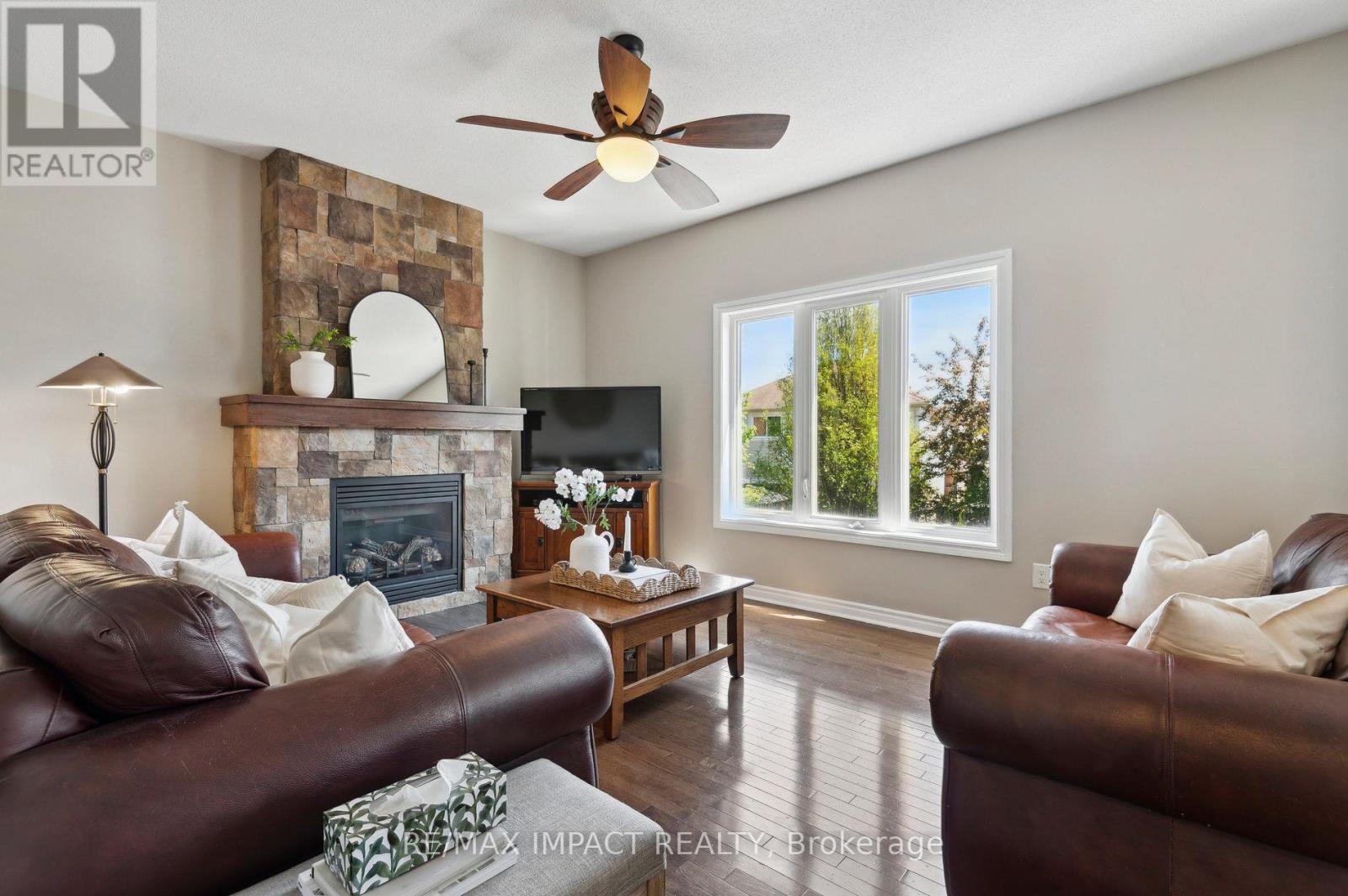 71 Lobb Court, Clarington, Ontario  L1C 0K4 - Photo 17 - E12198456