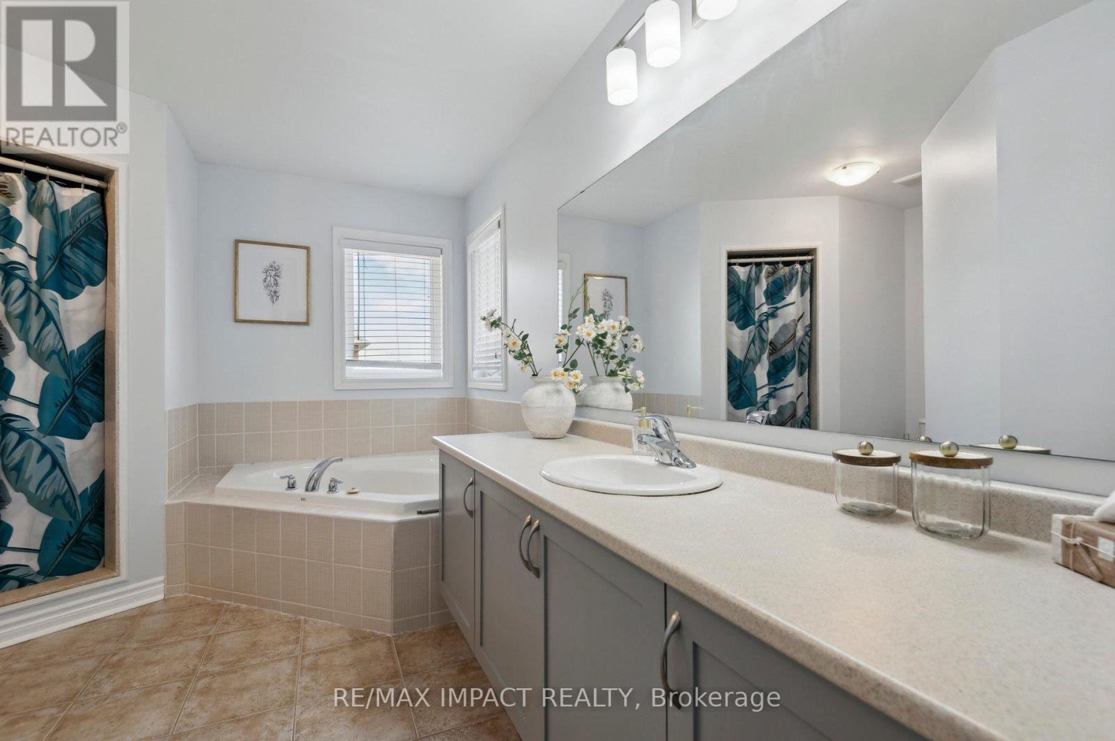 71 Lobb Court, Clarington, Ontario  L1C 0K4 - Photo 31 - E12198456
