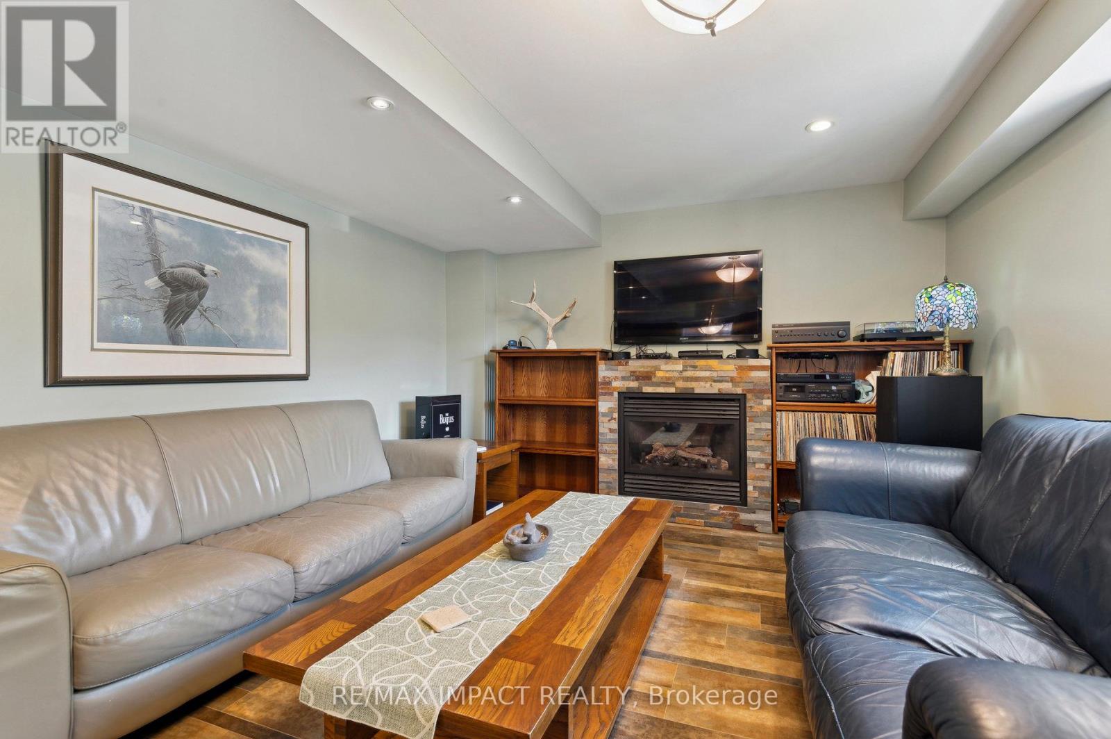 71 Lobb Court, Clarington, Ontario  L1C 0K4 - Photo 36 - E12198456