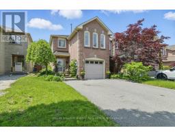 42 PINEBROOK CRESCENT, Whitby, Ontario