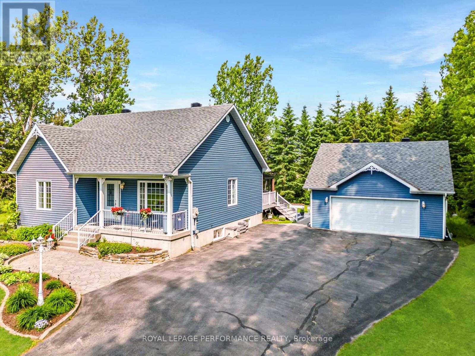 21845 Concession 3, South Glengarry, Ontario  K0C 1E0 - Photo 2 - X12195530
