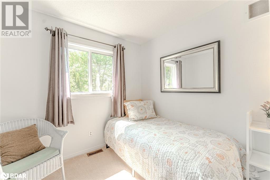 24 Nicholson Drive, Barrie, Ontario  L4N 8L7 - Photo 13 - 40737712
