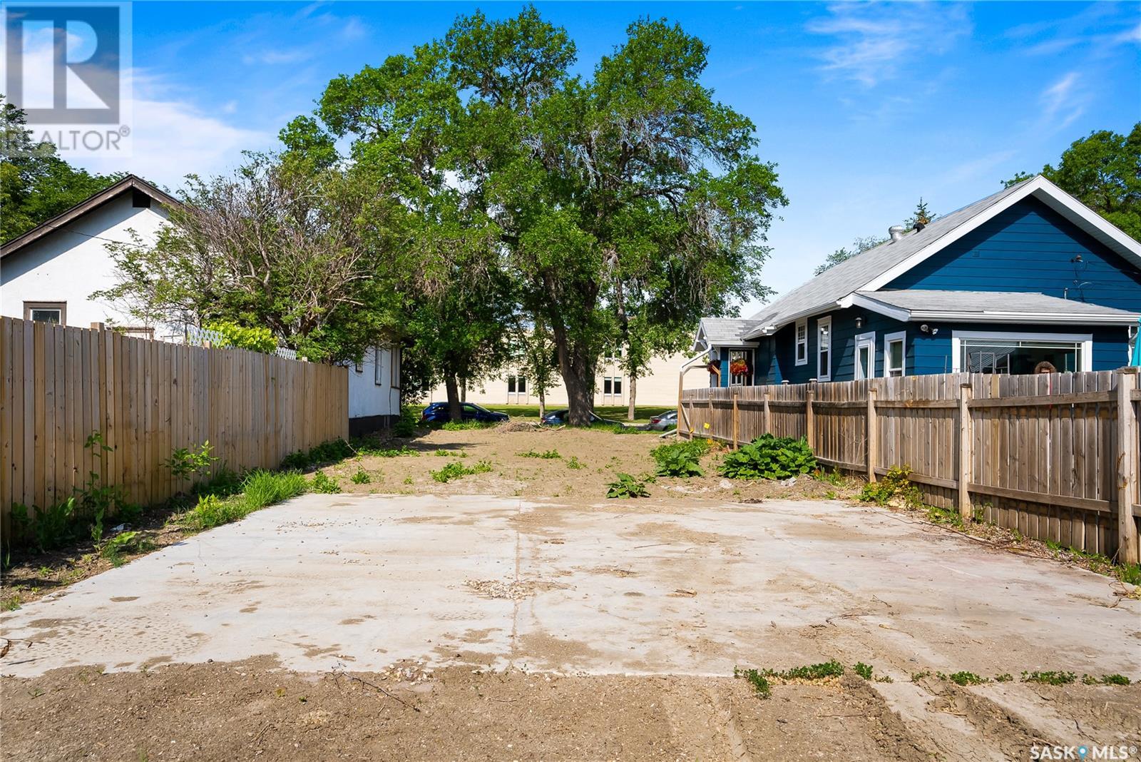 2437 Winnipeg Street, Regina, Saskatchewan  S4P 1H5 - Photo 6 - SK008135