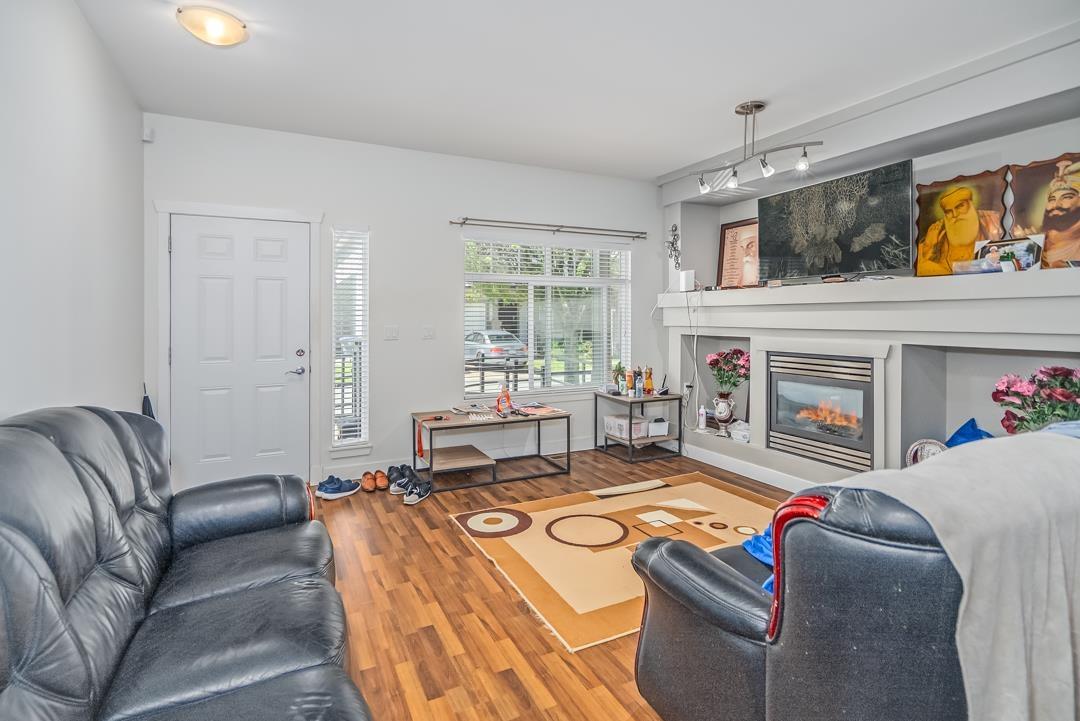35 6195 168 Street, Surrey, British Columbia  V3S 3X9 - Photo 5 - R3011691