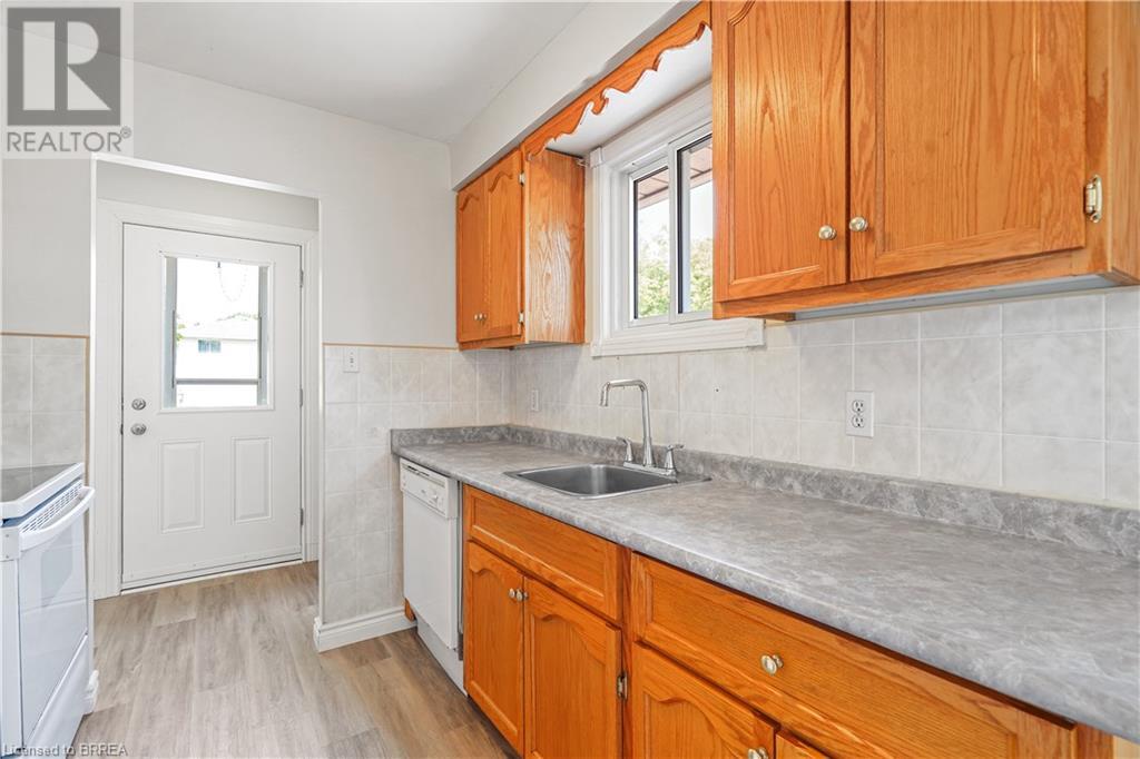 4 Ponytrail Drive, Brantford, Ontario  N3P 1J8 - Photo 13 - 40736795