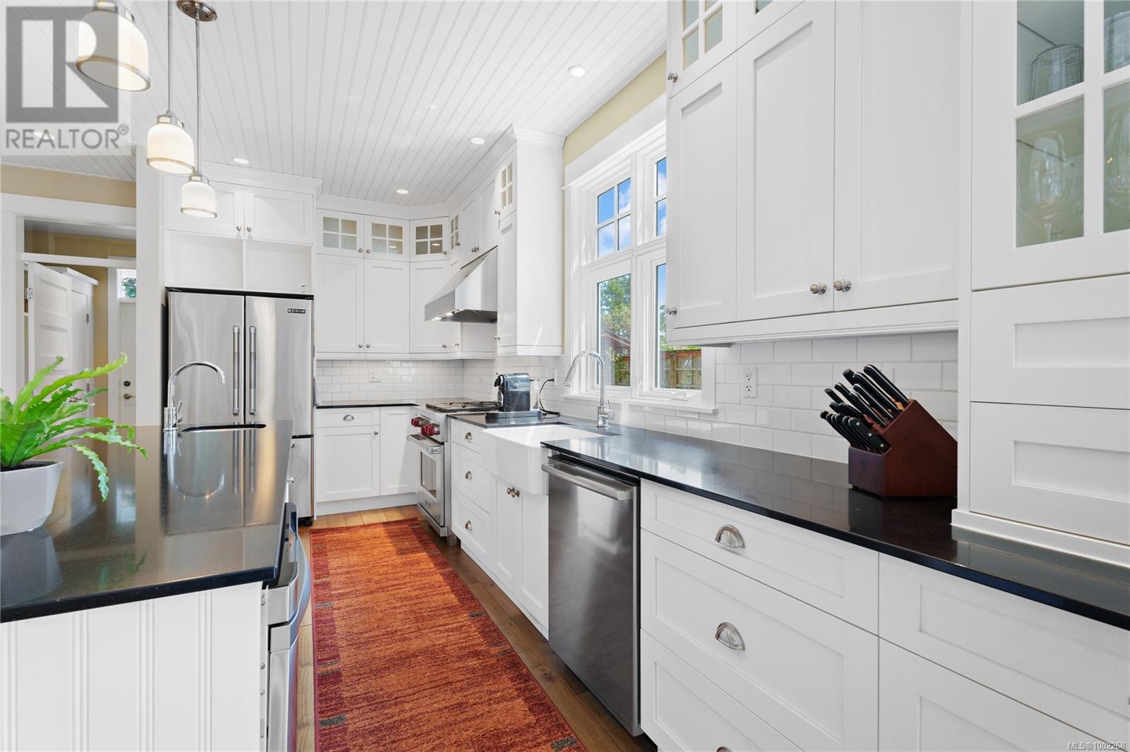 Property at 5026 Genoa Bay Rd image 4